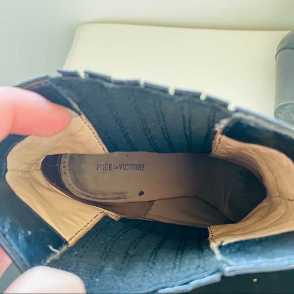 Pour la Victroire Booties - Picture 6 of 7